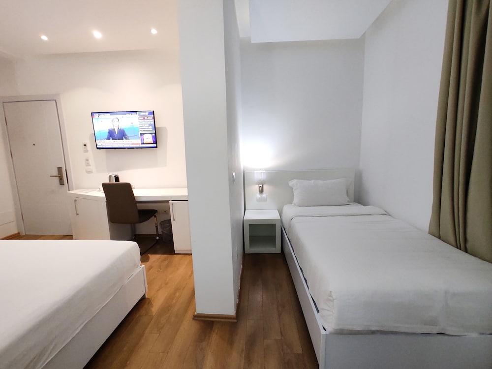 Prestige Resort Durres Qerret Bagian luar foto