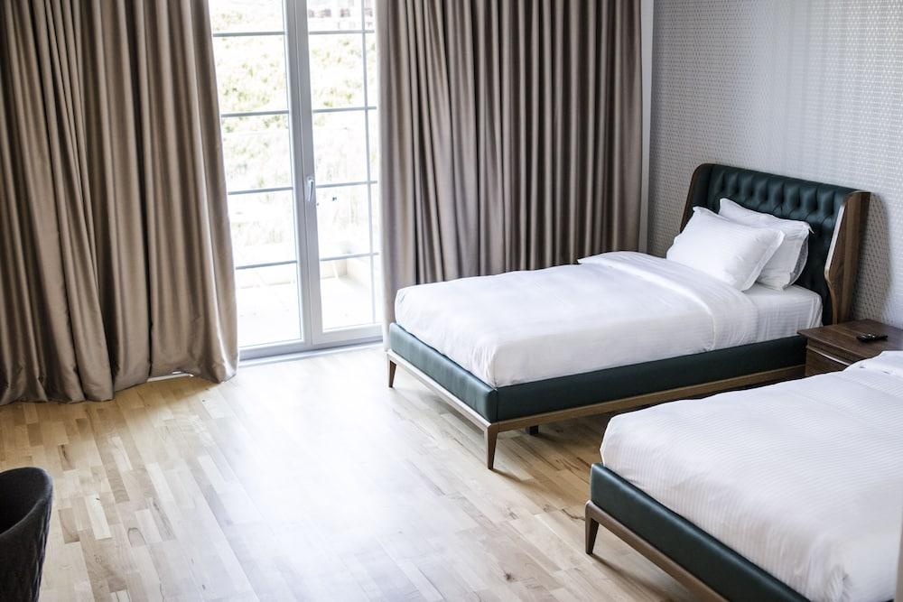 Prestige Resort Durres Qerret Bagian luar foto