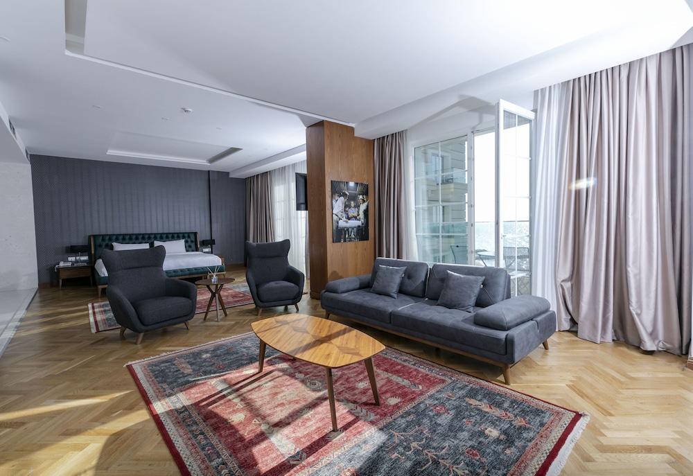 Prestige Resort Durres Qerret Bagian luar foto